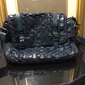 THE TREND WOVEN LEATHER HANDBAGS